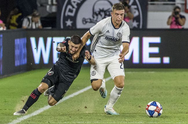 瑞士主场大胜保加利亚，提升排名