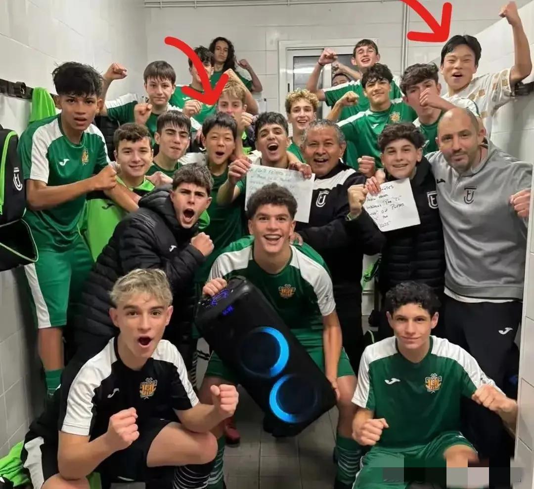 西班牙豪门球员加盟中国职业联赛，打造强强联手阵容的简单介绍